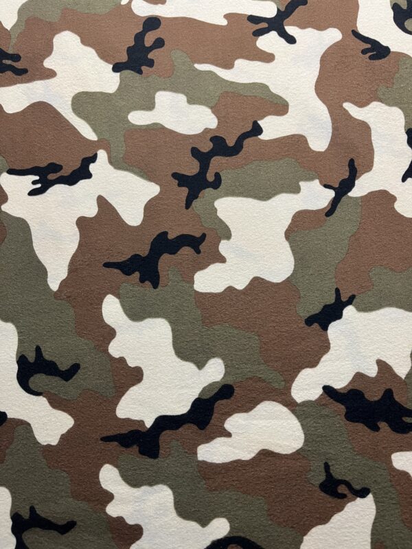 Tissu polaire, motif militaire