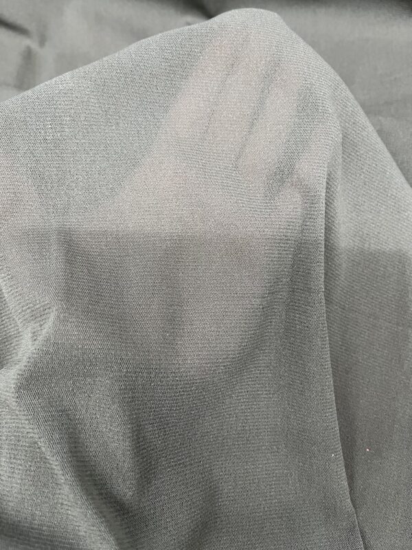 Voile taupe polyester